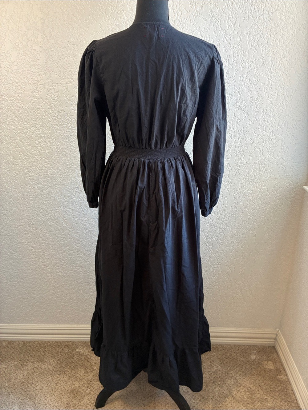 Xirena Ashlyn Dress Black Ruffle Hem V-Neck Long Sleeve Midi Maxi Side Slit M - Picture 6 of 10